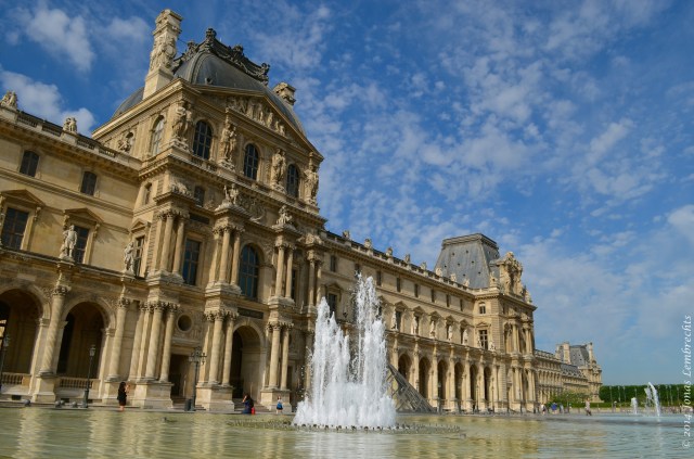 Fountain in front of the Louvre