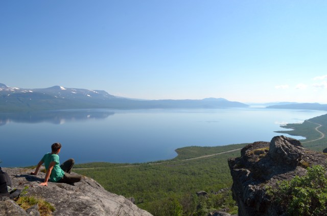Overviewing the lake