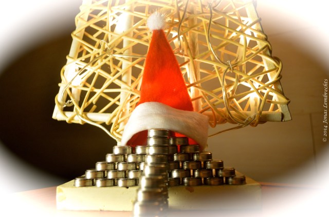 Festive pile of iButton temperature sensors