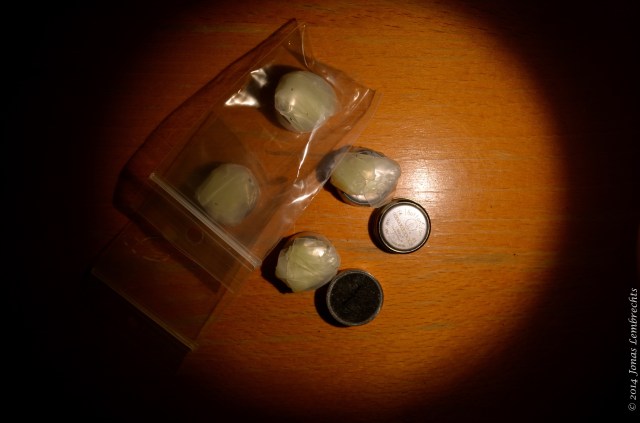 iButtons with different protection methods