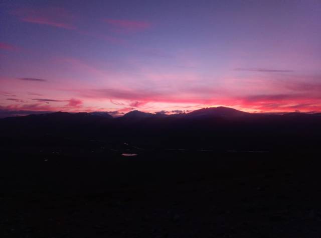 9e103c40-8785-4c73-8837-05f4522ebf1b